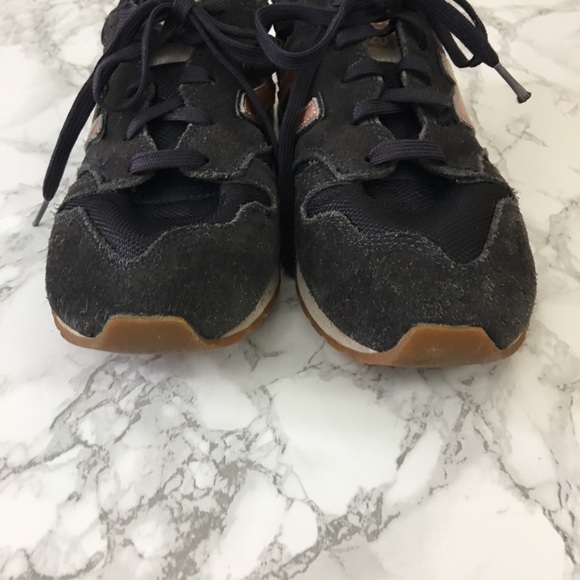 New Balance 520 Running Shoes Suede Rose Gold 8.5 - Picture 4 of 8